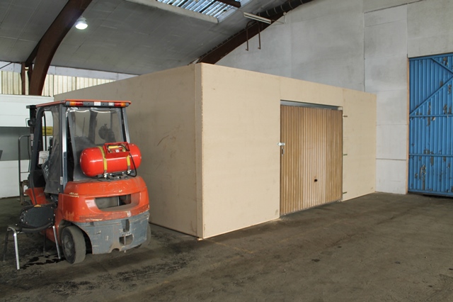 Produktionsanlage für Holzrahmenwände im Gewerbepark Bliesen im Saarland